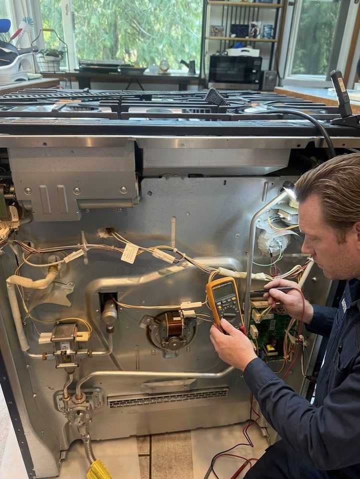Gas range opened up, every circuit metered